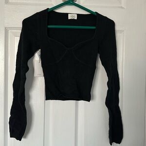 Greer sweater w/ sweetheart neckline